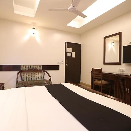 Hotel Clark Heights نيودلهي المظهر الخارجي الصورة