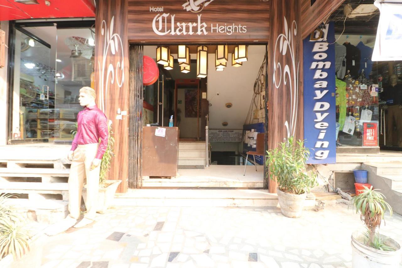Hotel Clark Heights نيودلهي المظهر الخارجي الصورة
