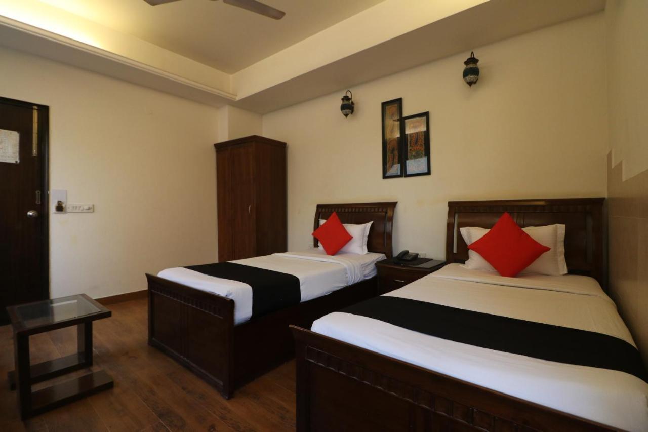 Hotel Clark Heights نيودلهي المظهر الخارجي الصورة