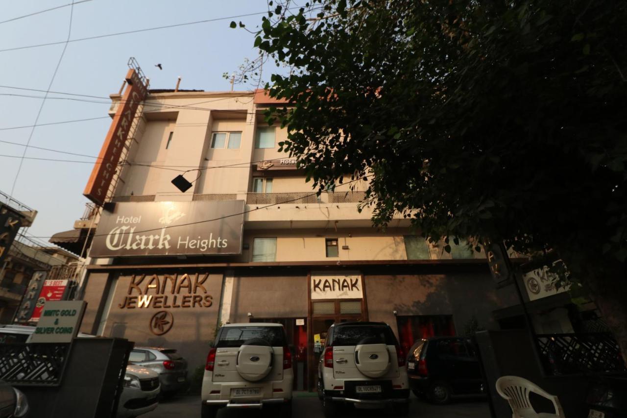 Hotel Clark Heights نيودلهي المظهر الخارجي الصورة