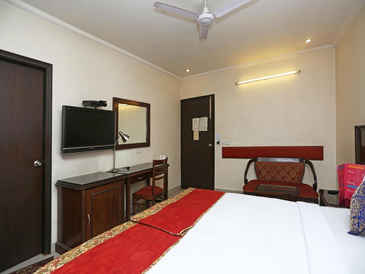 Hotel Clark Heights نيودلهي المظهر الخارجي الصورة