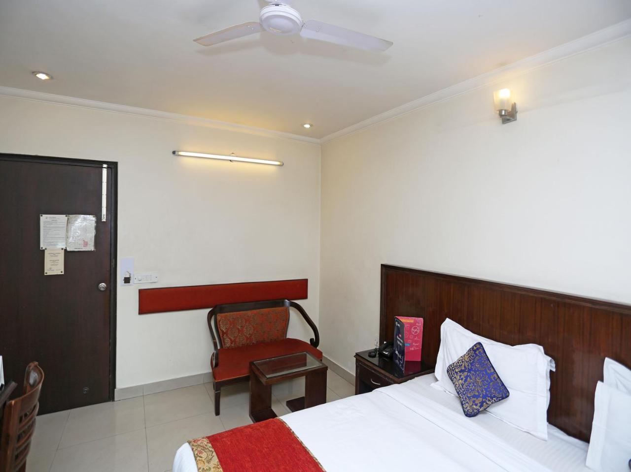 Hotel Clark Heights نيودلهي المظهر الخارجي الصورة