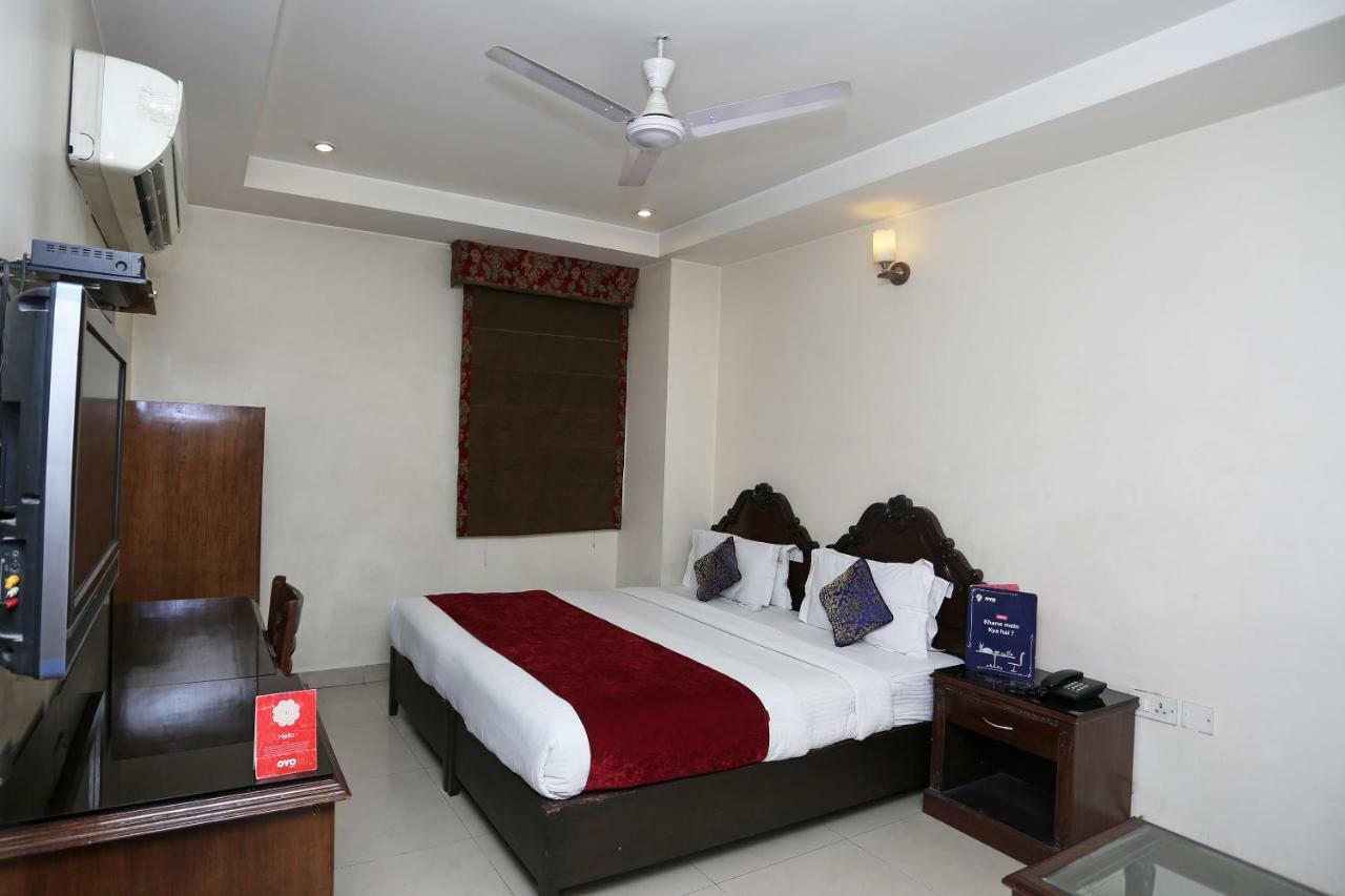 Hotel Clark Heights نيودلهي المظهر الخارجي الصورة
