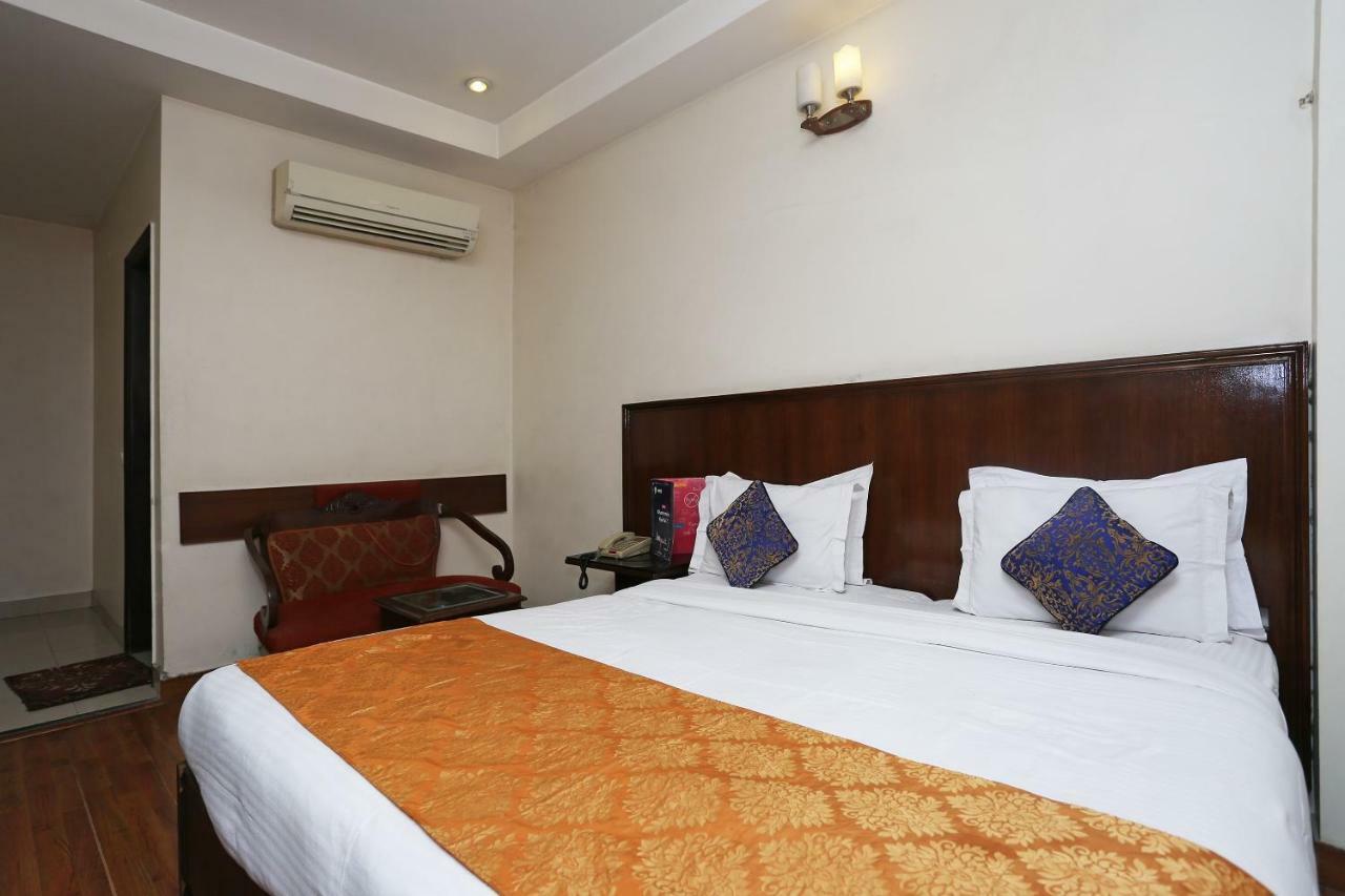 Hotel Clark Heights نيودلهي المظهر الخارجي الصورة